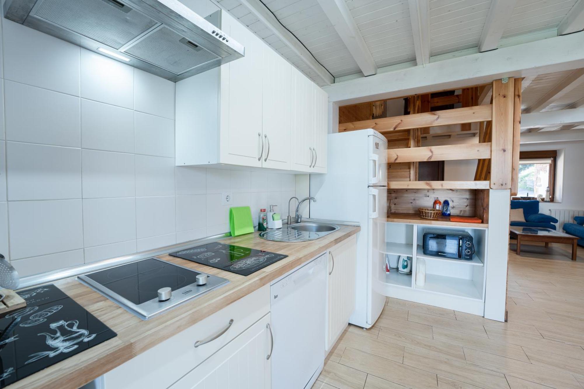 La Casita De Oruna By Urbanhosting Buitenkant foto