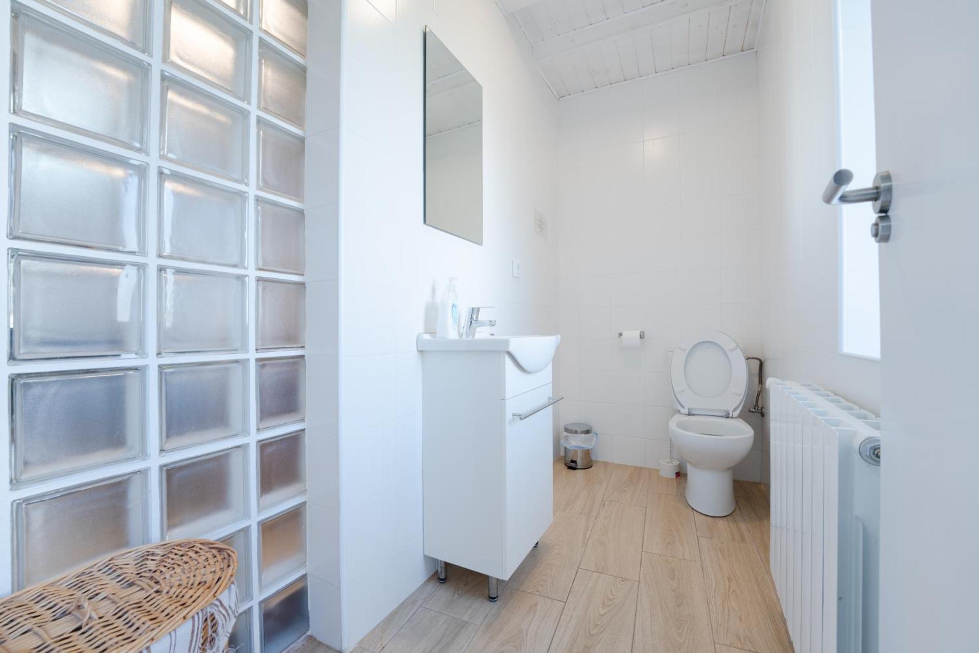 La Casita De Oruna By Urbanhosting Buitenkant foto